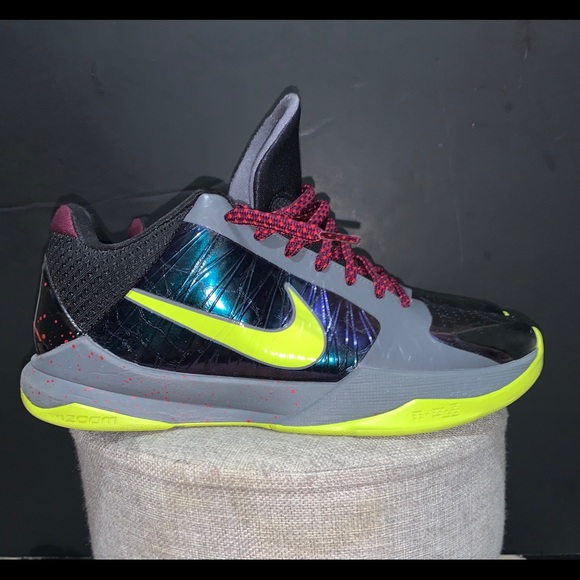 Kobe’s KB... Nike’s - Picture 2 of 3